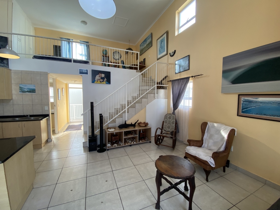 2 Bedroom Property for Sale in Muizenberg Western Cape